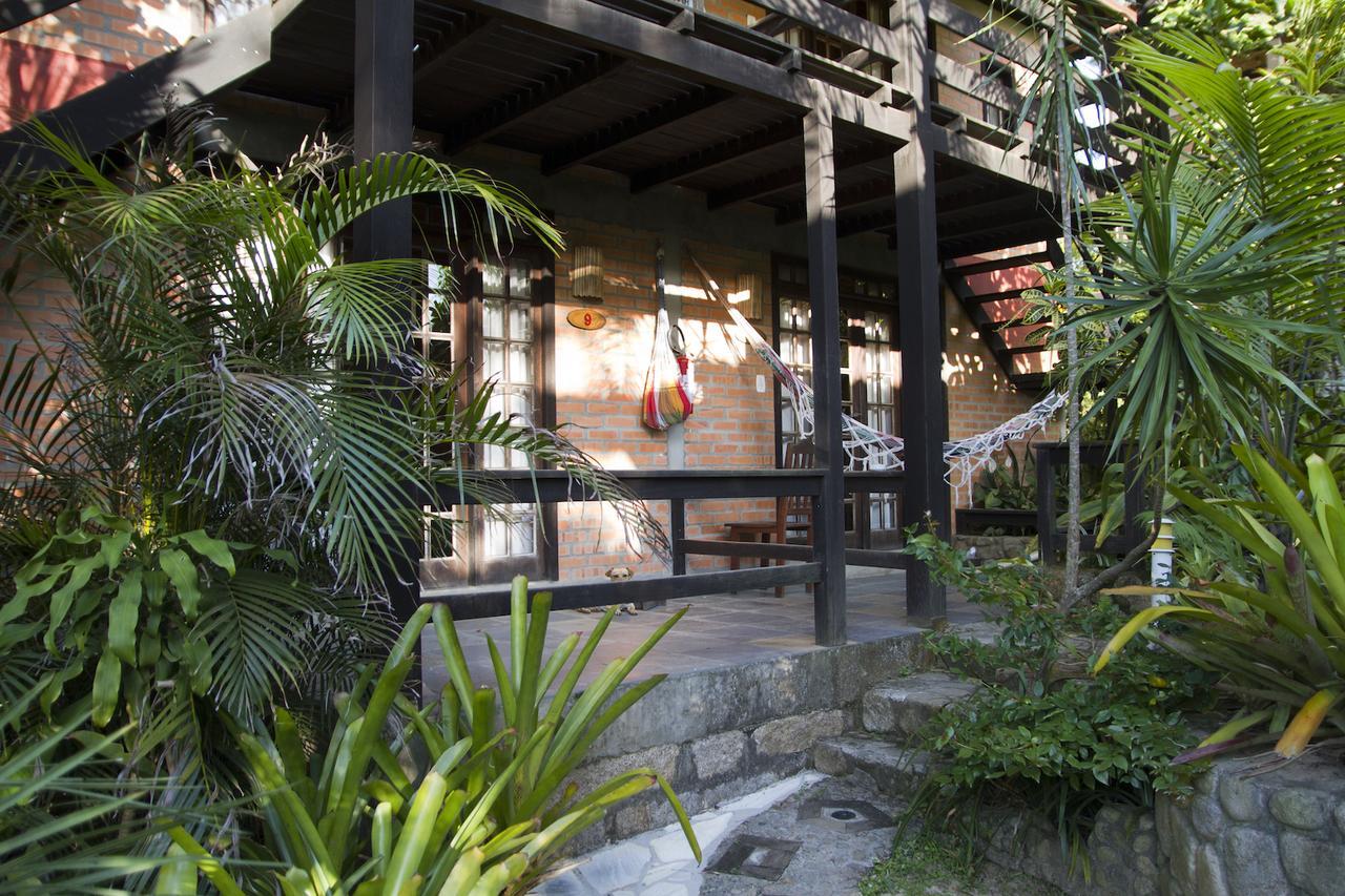 Bed and breakfast Além Do Jardim Praia do Rosa